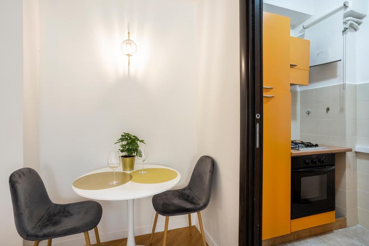 Re Di Roma - Charme Apartment المظهر الخارجي الصورة