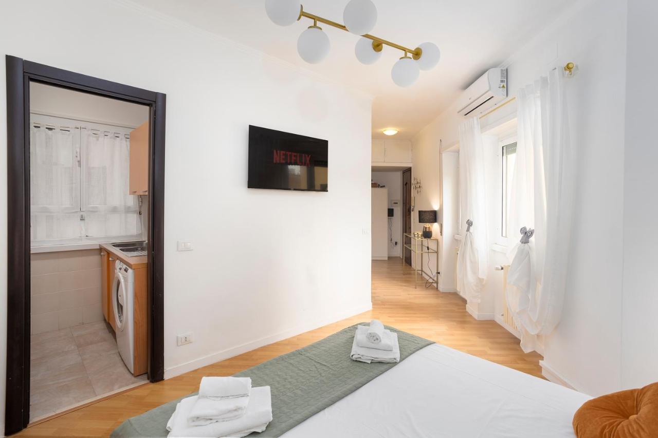 Re Di Roma - Charme Apartment المظهر الخارجي الصورة